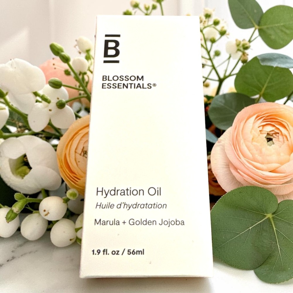 White Marula Golden Jojoba Hydration Face Body Oil Blossom Essentials 1.9 fl oz